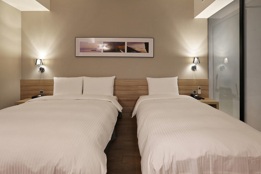 Miller Inn Đài Trung Ngoại thất bức ảnh