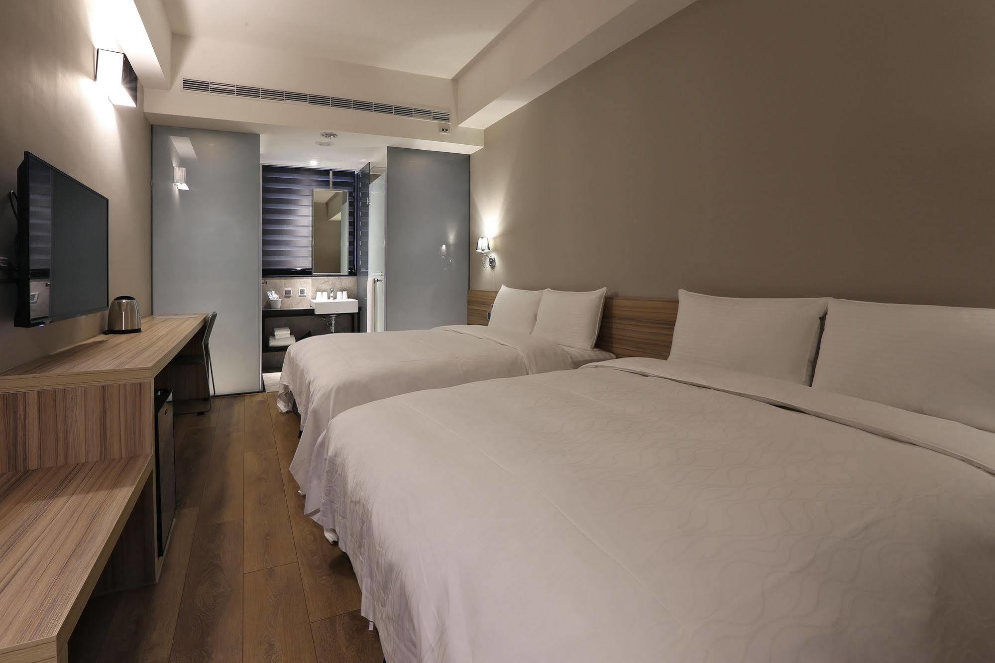 Miller Inn Đài Trung Ngoại thất bức ảnh