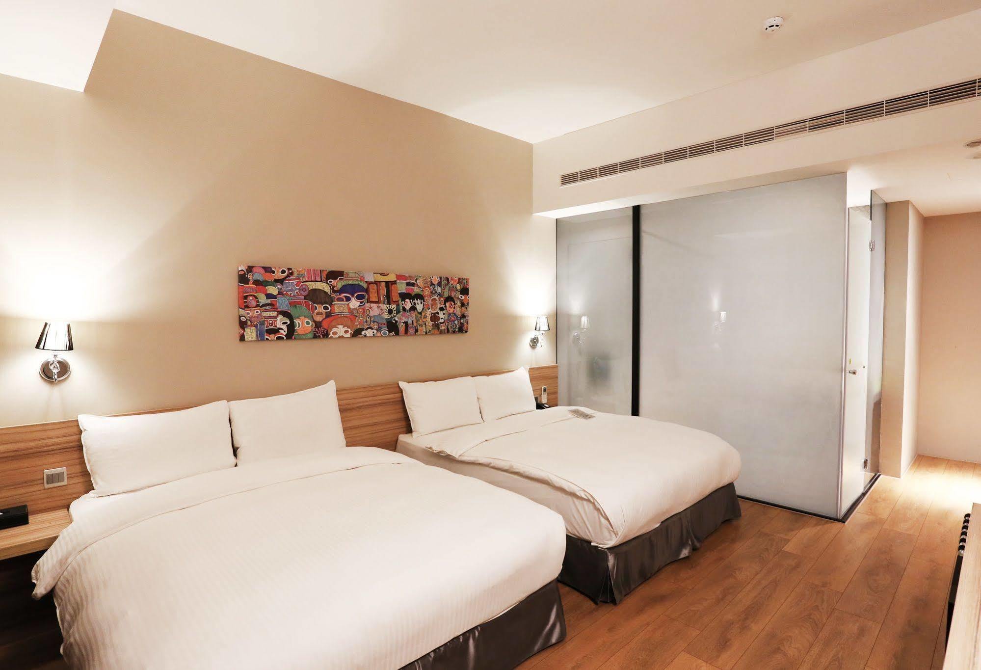 Miller Inn Đài Trung Ngoại thất bức ảnh