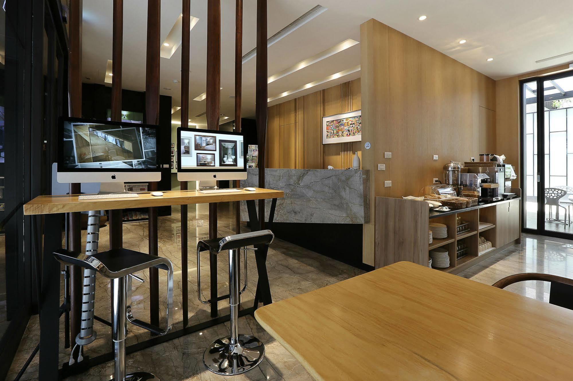 Miller Inn Đài Trung Ngoại thất bức ảnh