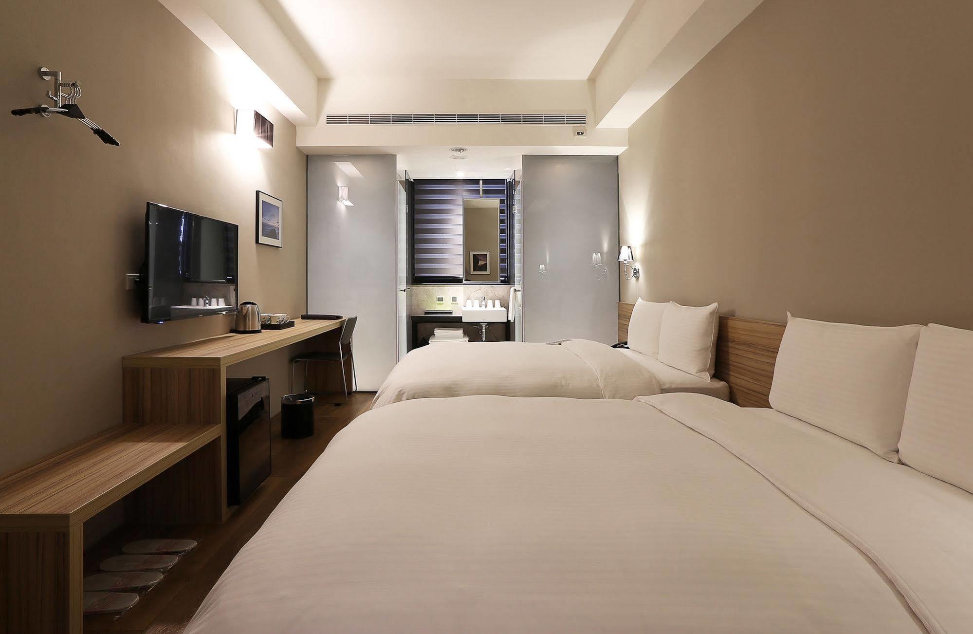 Miller Inn Đài Trung Ngoại thất bức ảnh